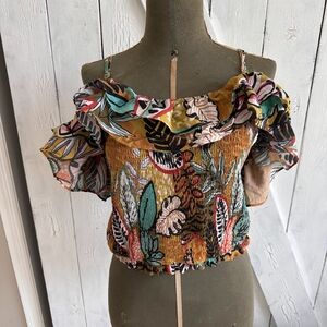 Tropical ruffles crop top.